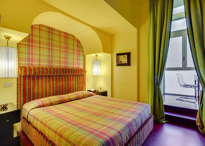 西斯廷娜卡萨赫贝拉特酒店