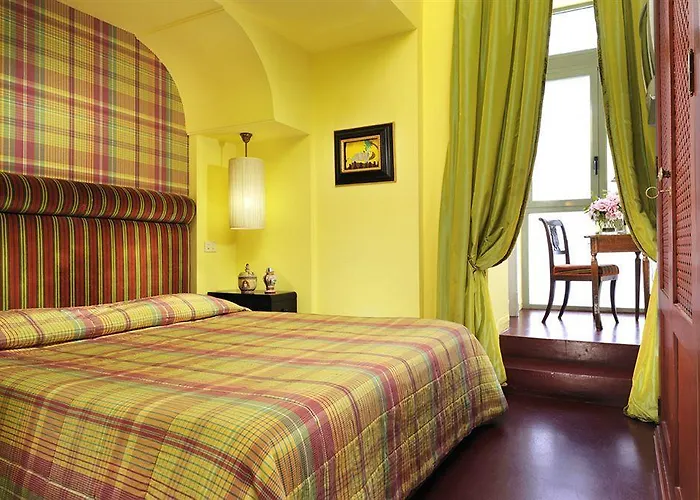 招待所 西斯廷娜卡萨赫贝拉特酒店 4*